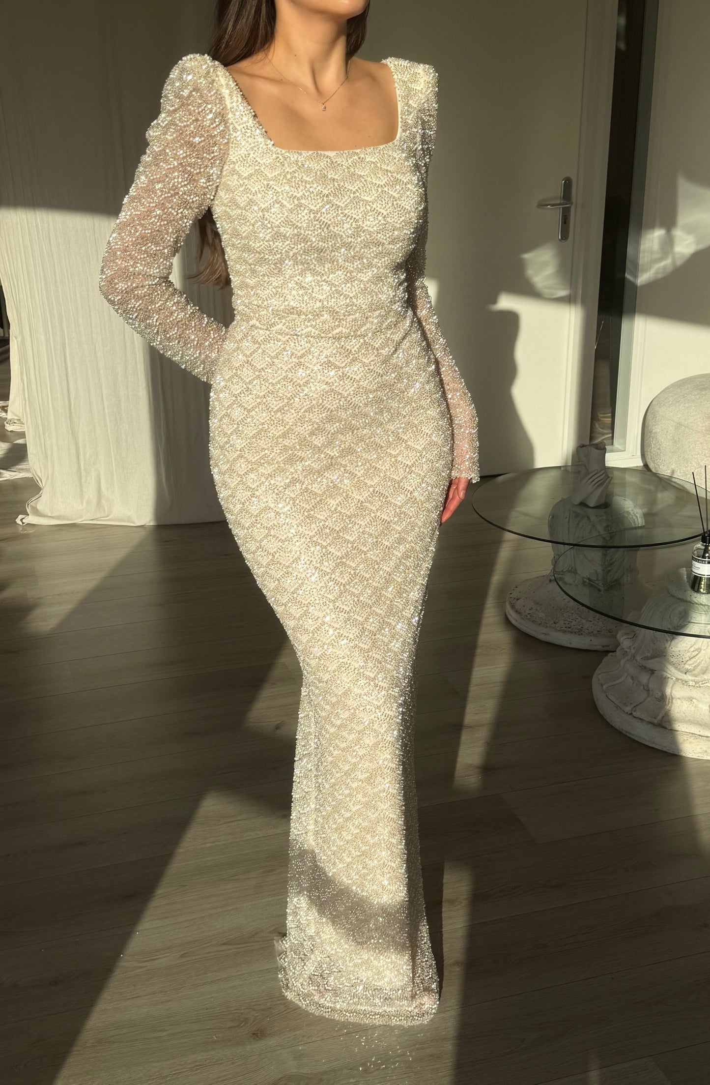 The Mella dress beige