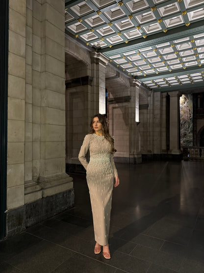 The Viana dress beige