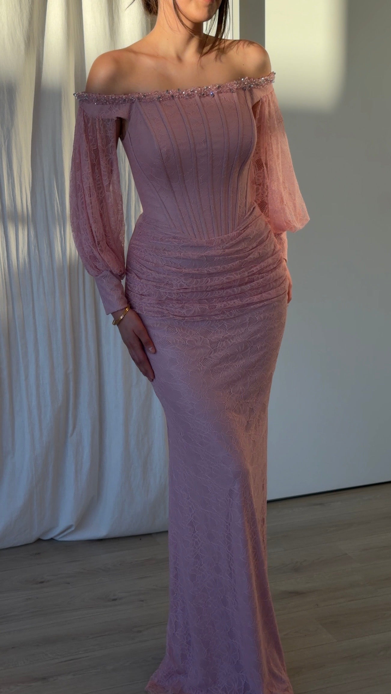 The Zafira dress soft pink