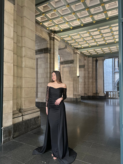 The Asiya dress black