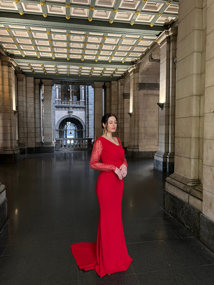 The Luna dress red