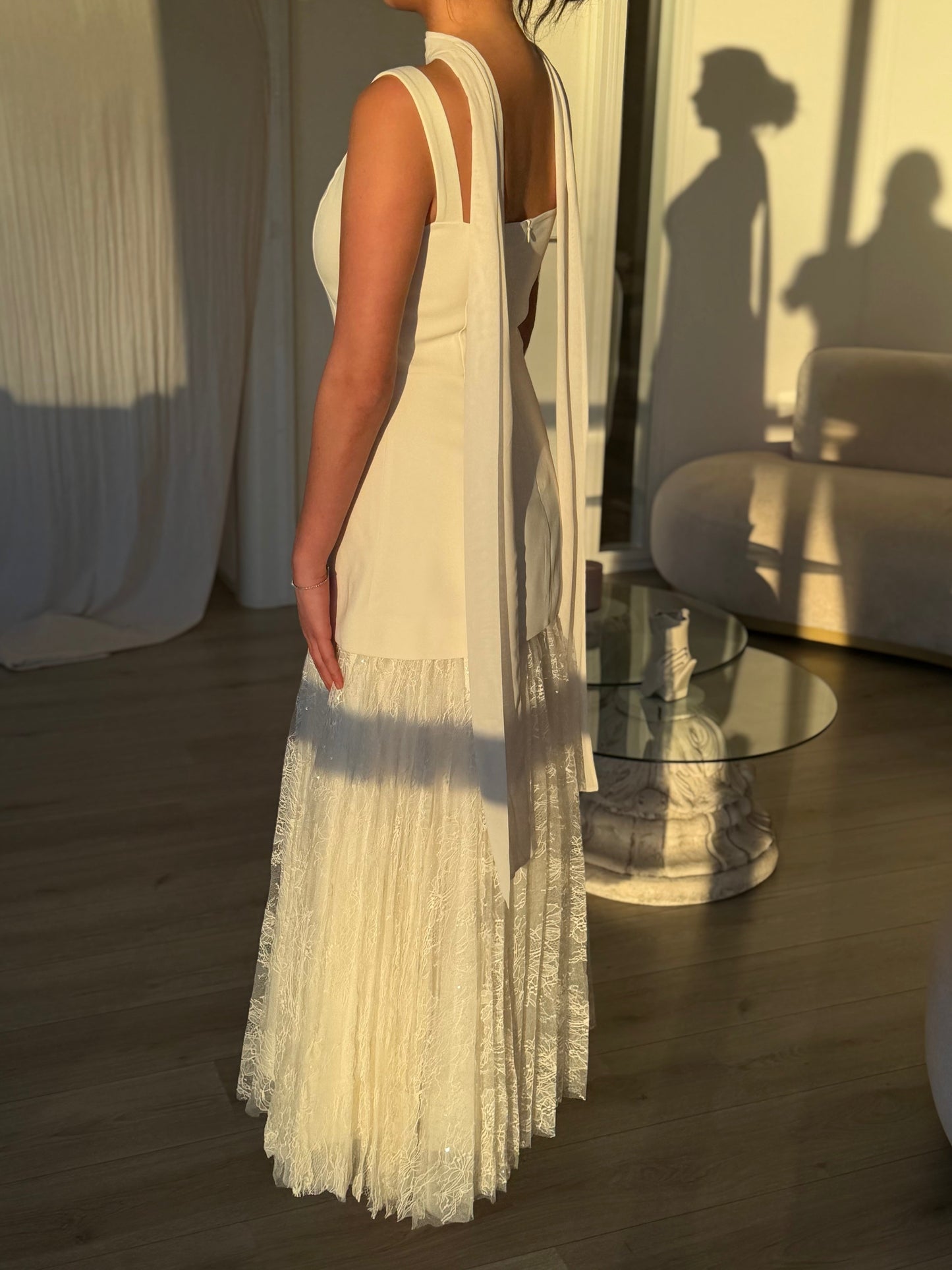 The Lea suit ivory