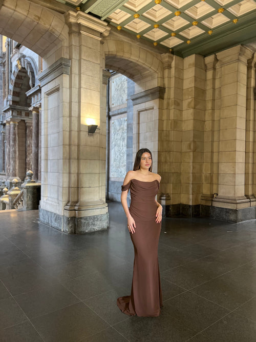 The Meyra dress brown