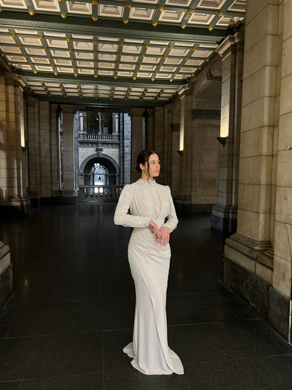 The Azura dress beige