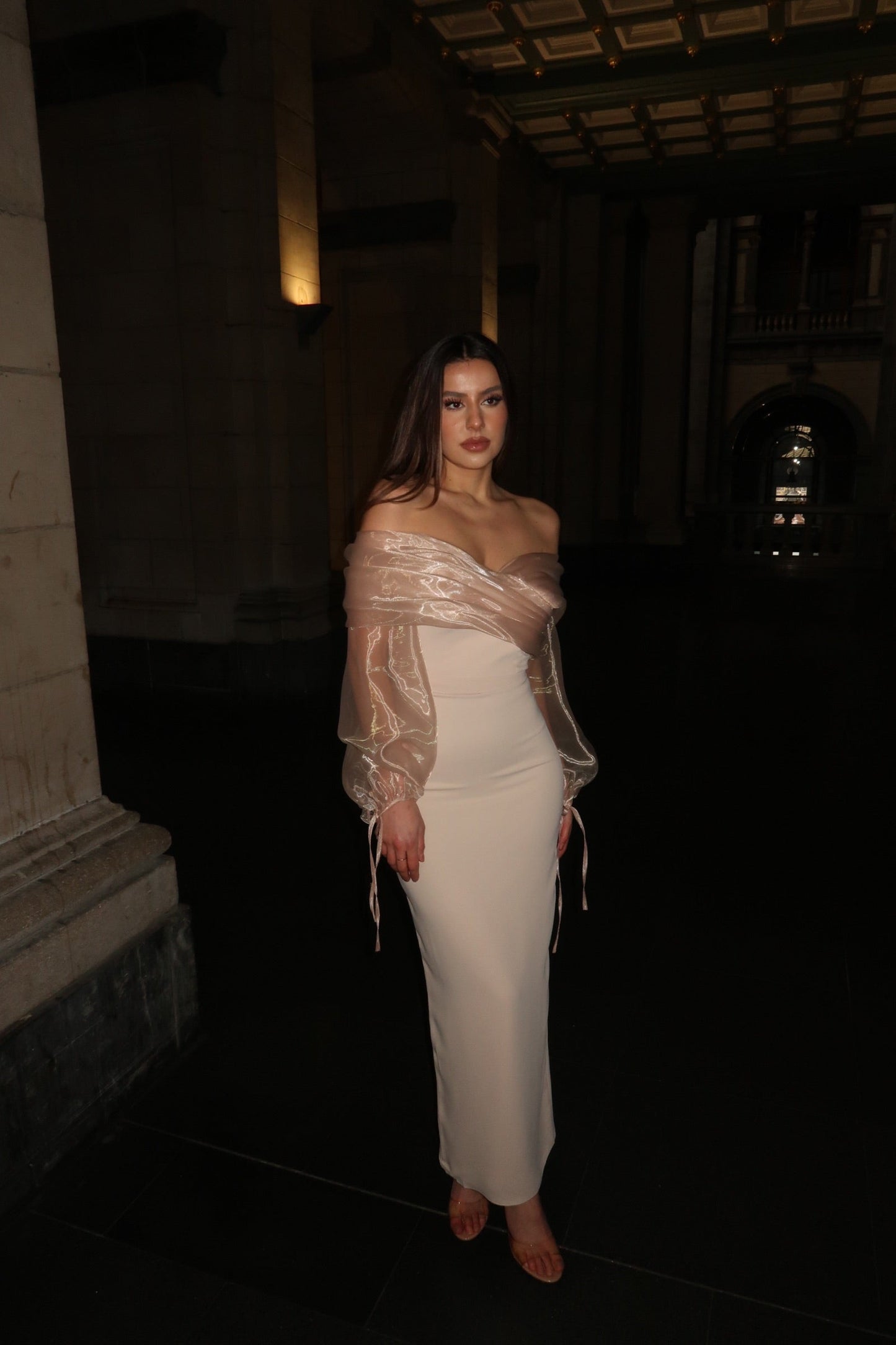 The Lena dress beige pink