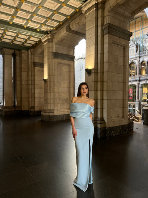 The Dilara dress baby blue