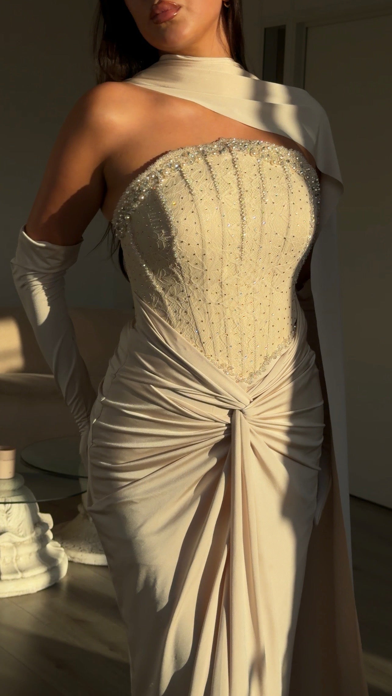 The Dora dress beige