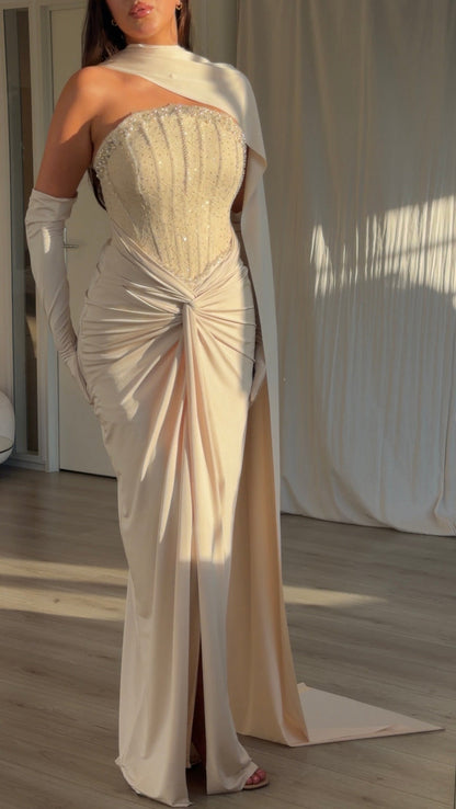 The Dora dress beige