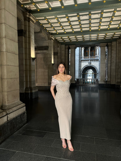 The Serna dress beige