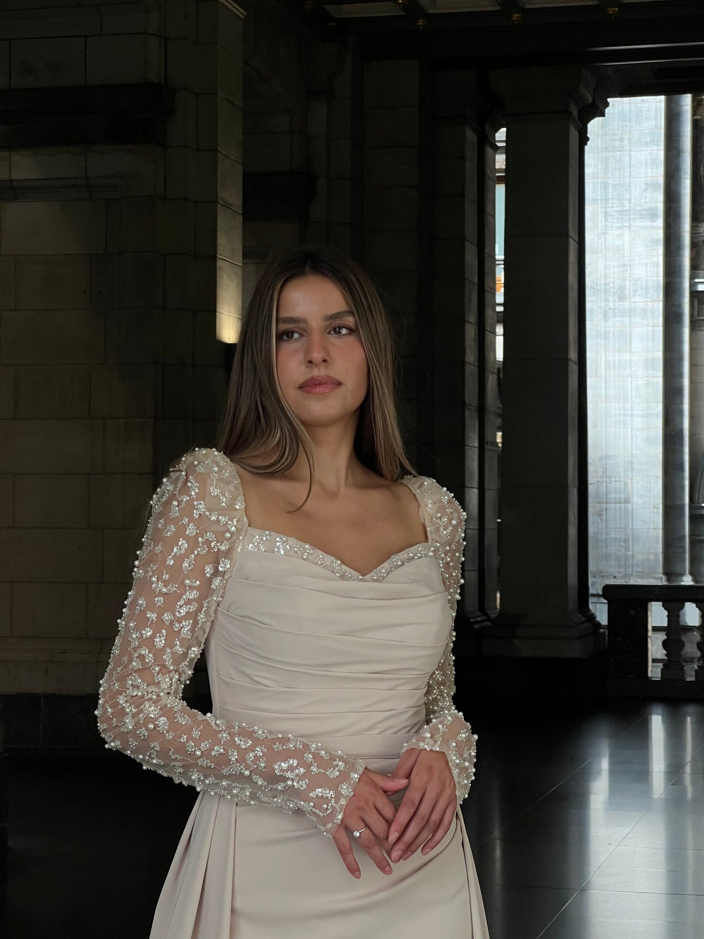 The Asena dress beige