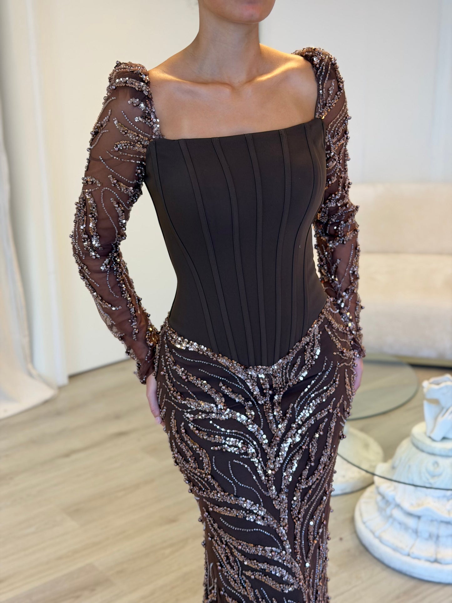 The Lara dress dark brown