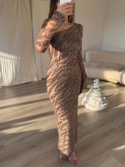 The Nivana dress taupe