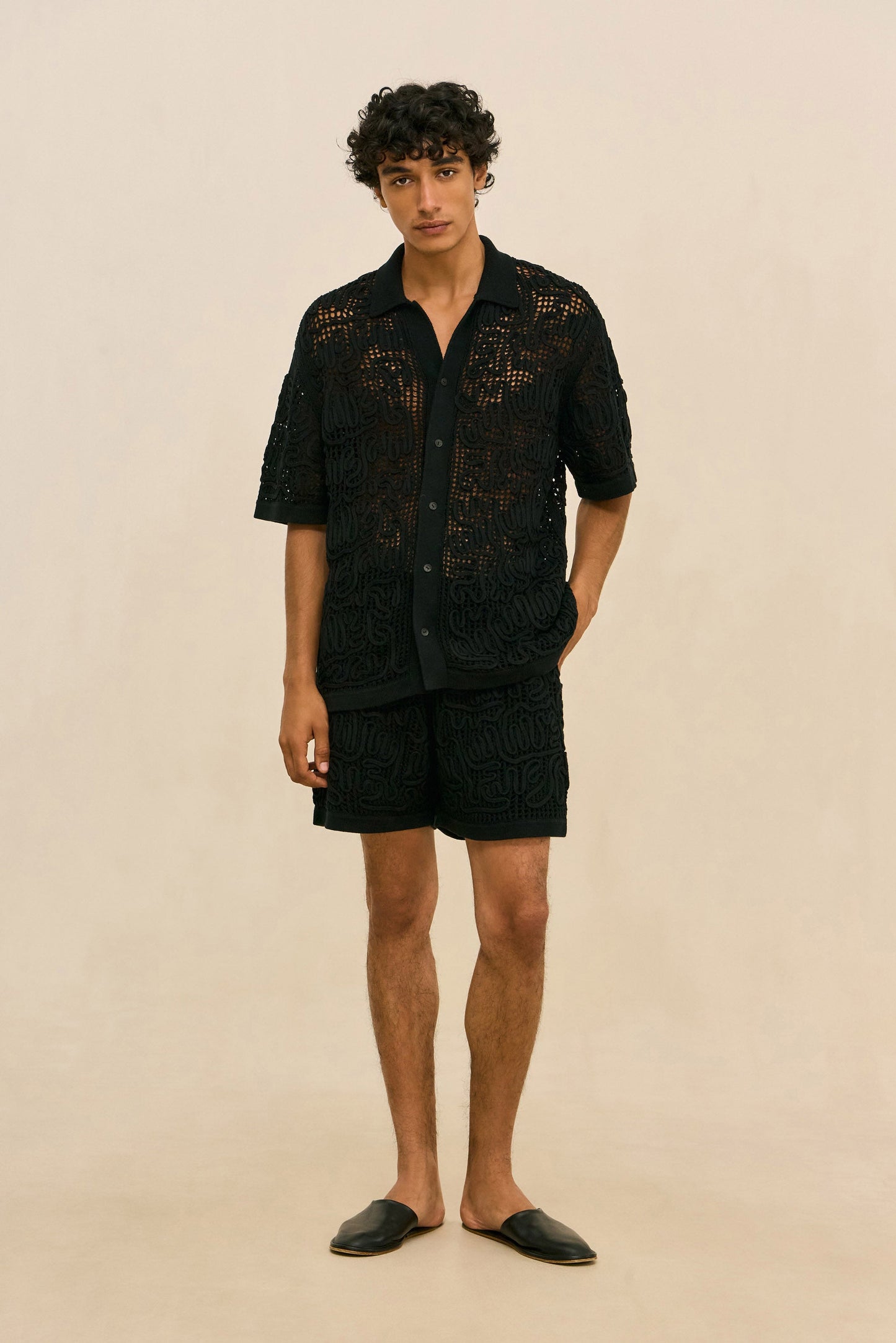 CRETA CROCHET SHORT - BLACK