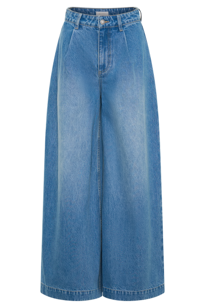 Bobby Oversized Jean With Front Pleat - Summer Blue