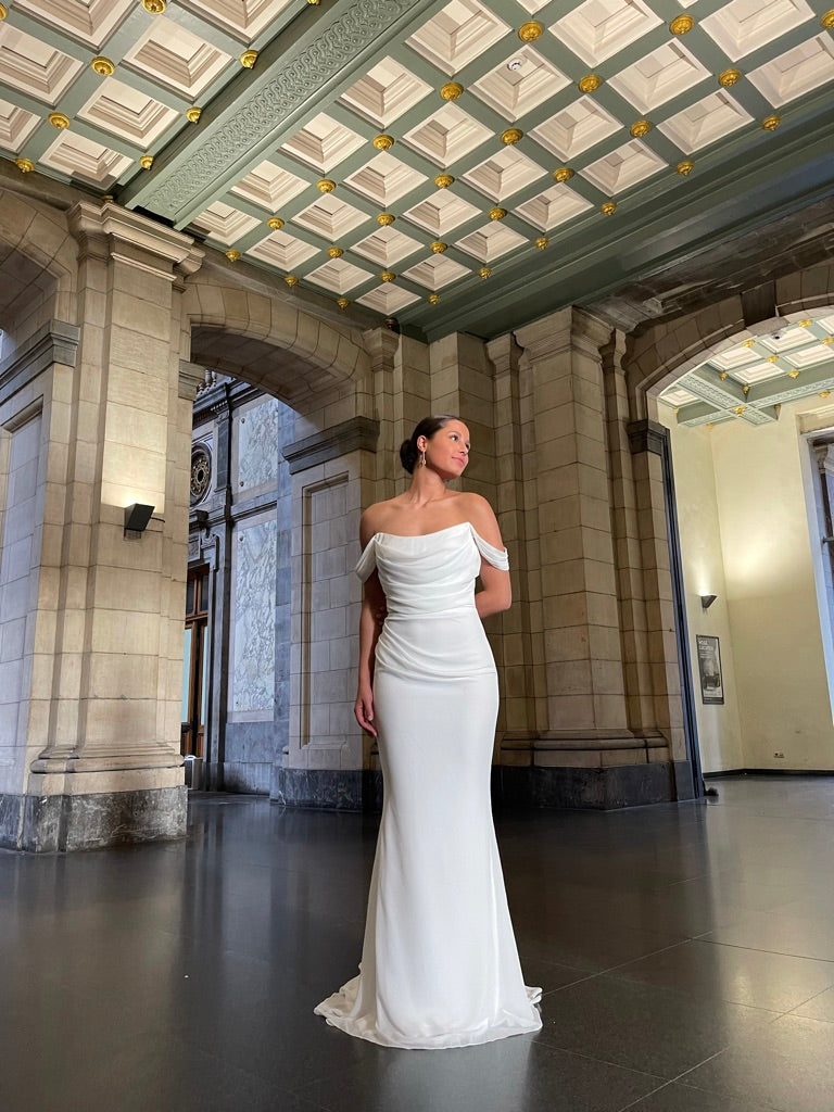 The Meyra dress