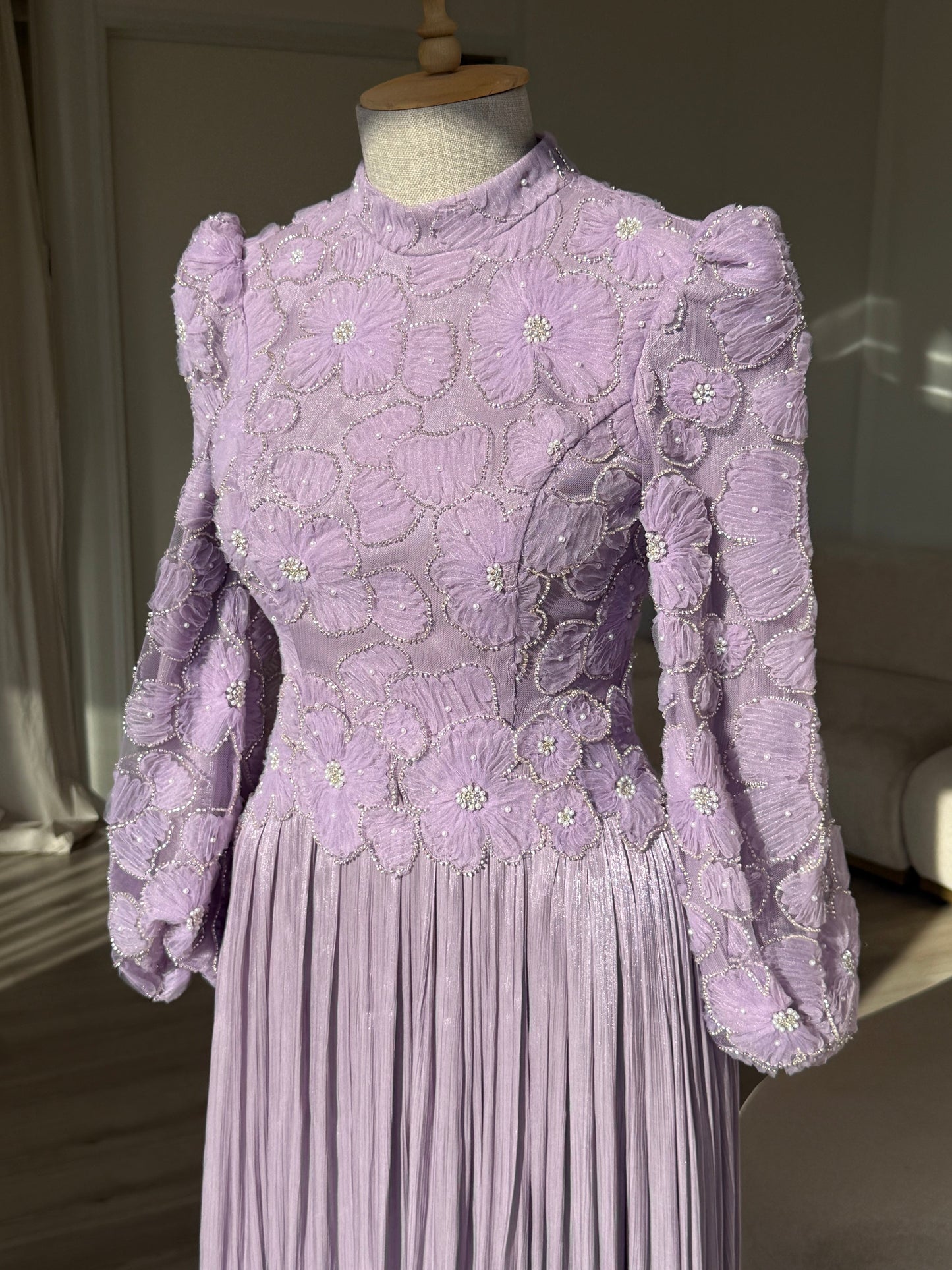 The Larina dress lilac