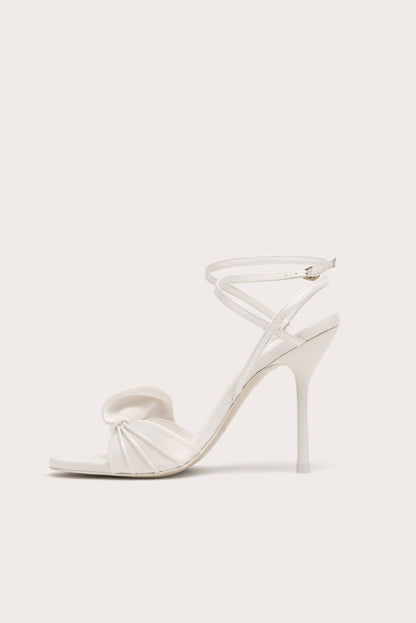 CARLY SANDAL - PEARL