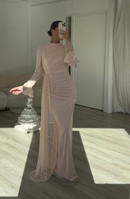 The Laciya dress soft pink