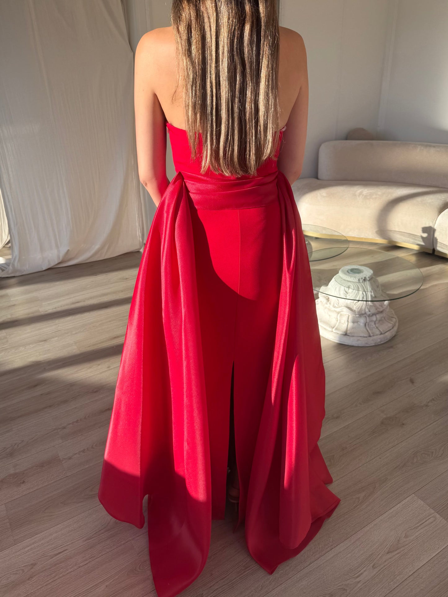 The Aselya dress red