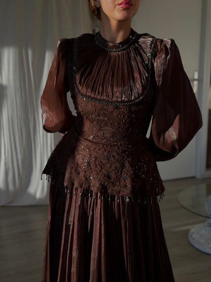 The Diora dress brown