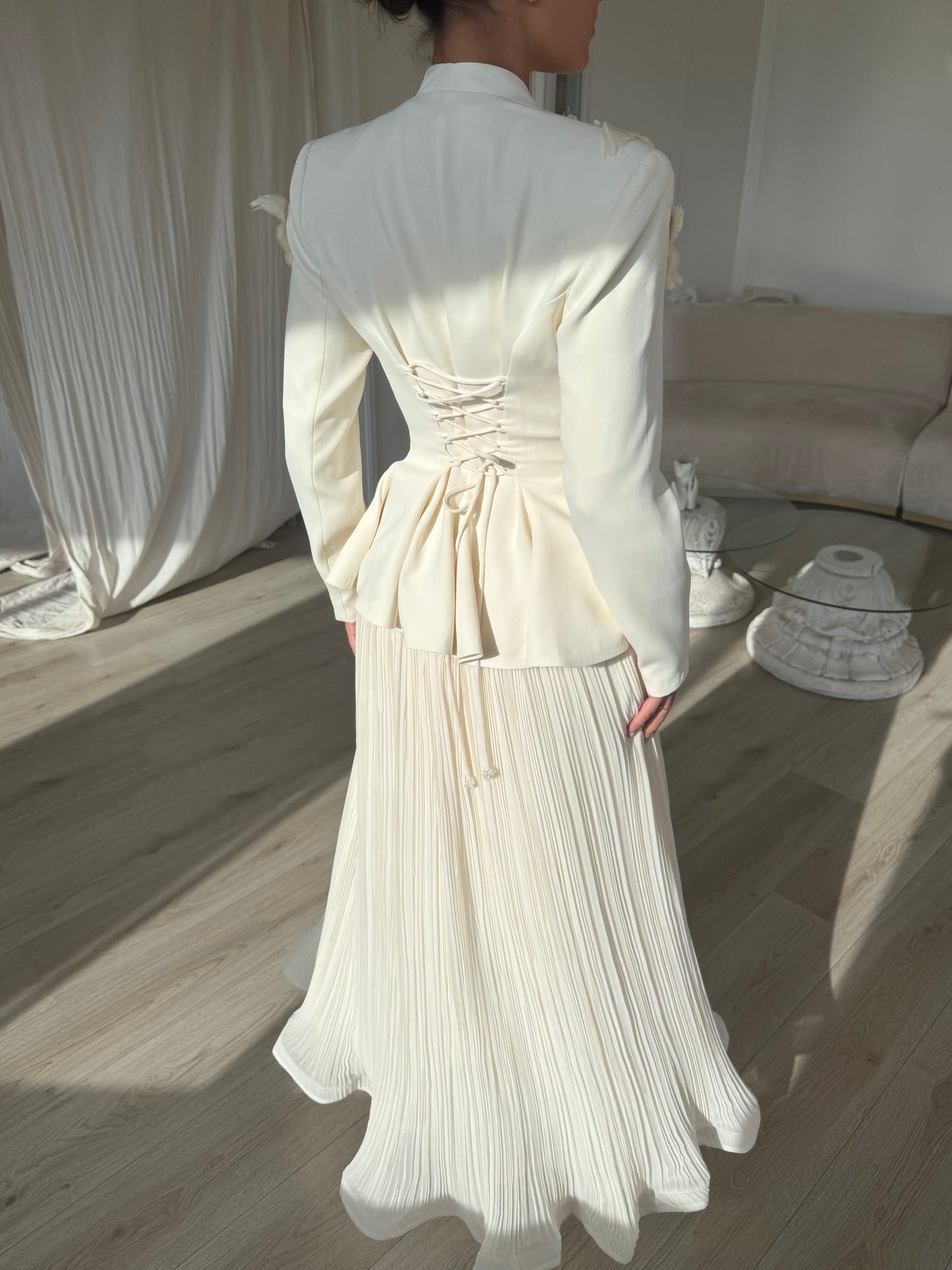 The Butterfly suit ivory