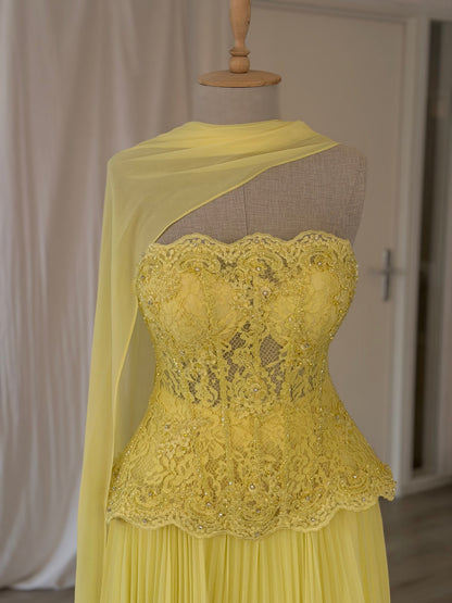 The Arya dress yellow