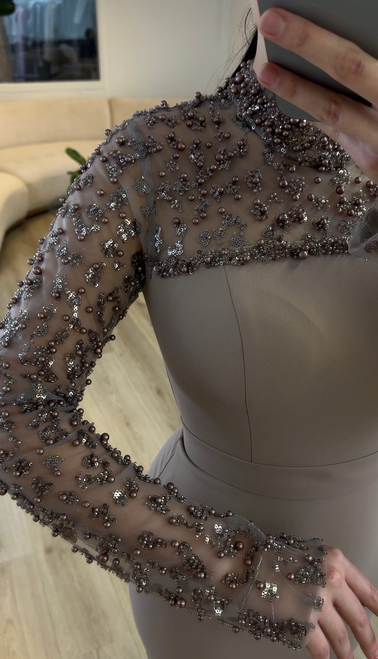 The Darla dress taupe