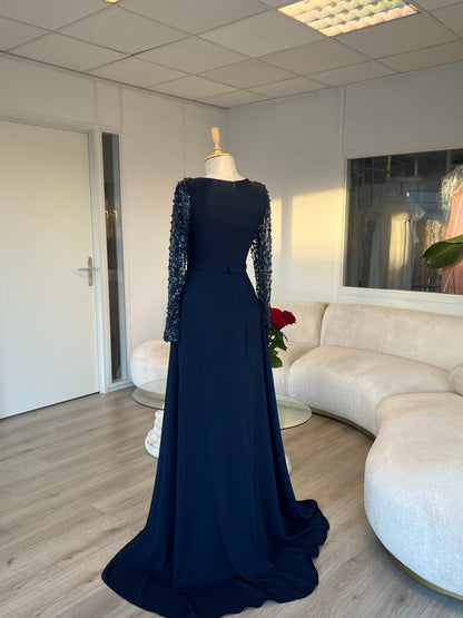 The Zara dress navy blue