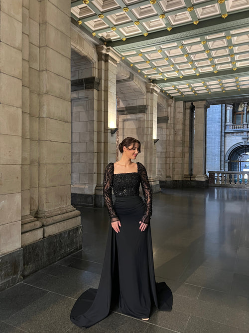 The Ayde dress black
