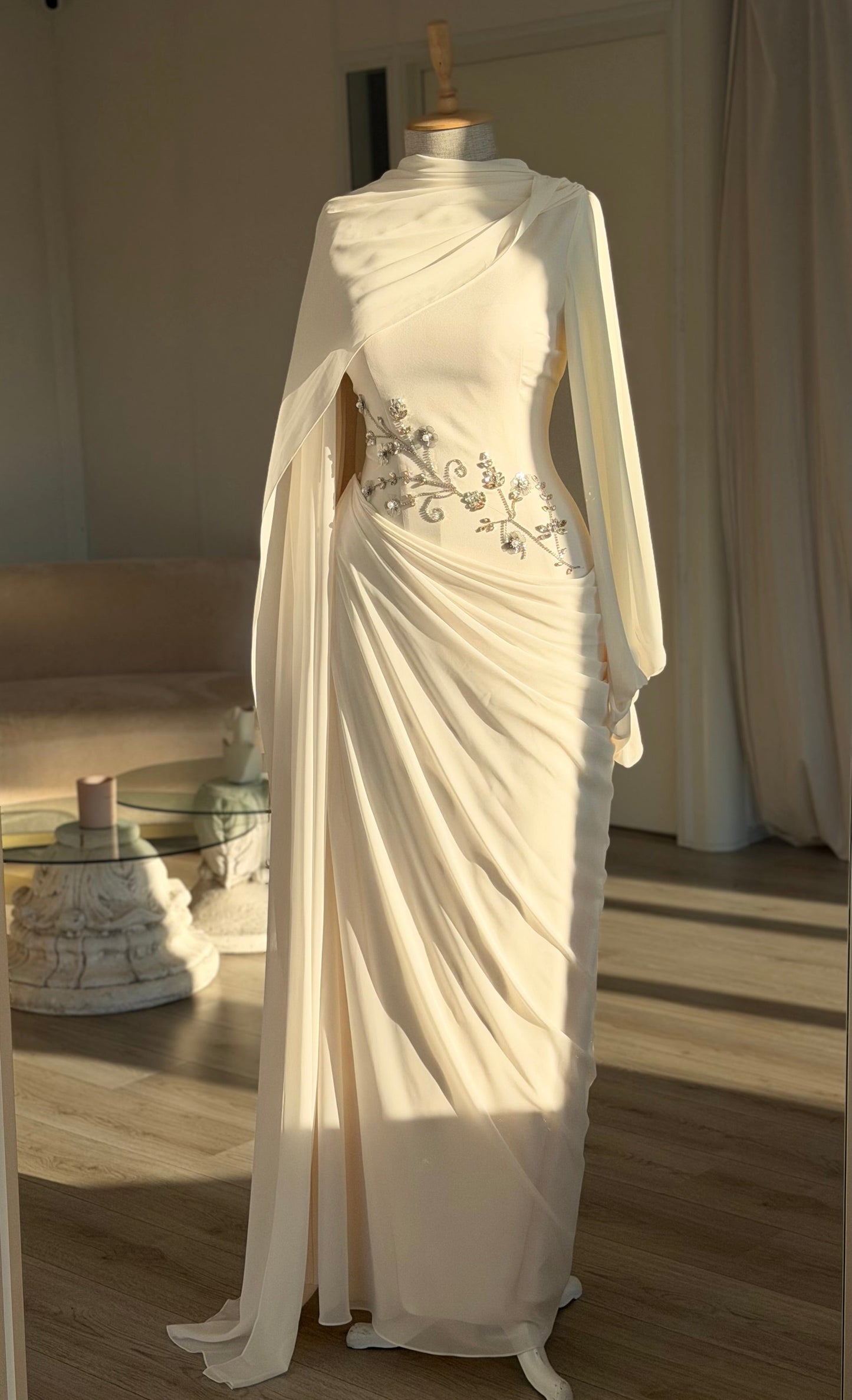 The Zehra dress ivory