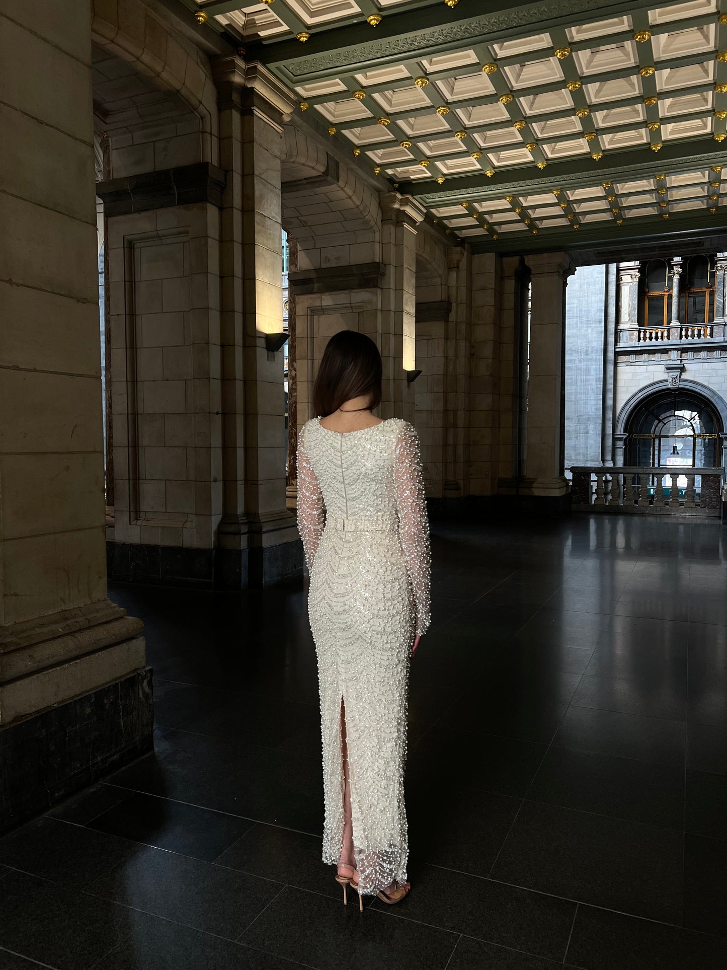The Azra dress beige