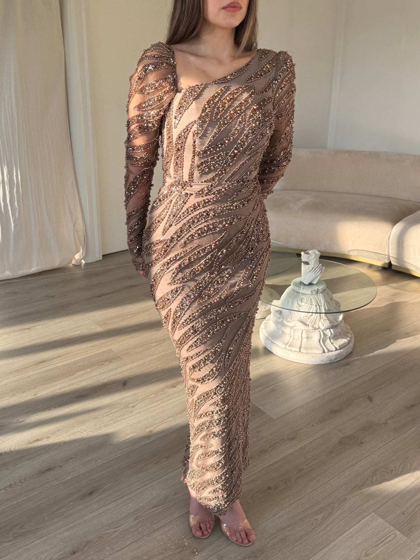 The Nivana dress taupe