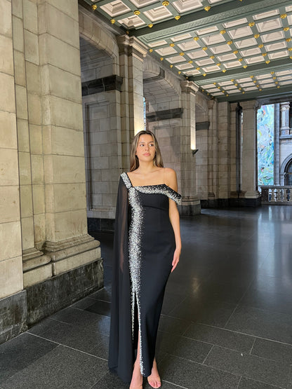 The Muzeya dress black