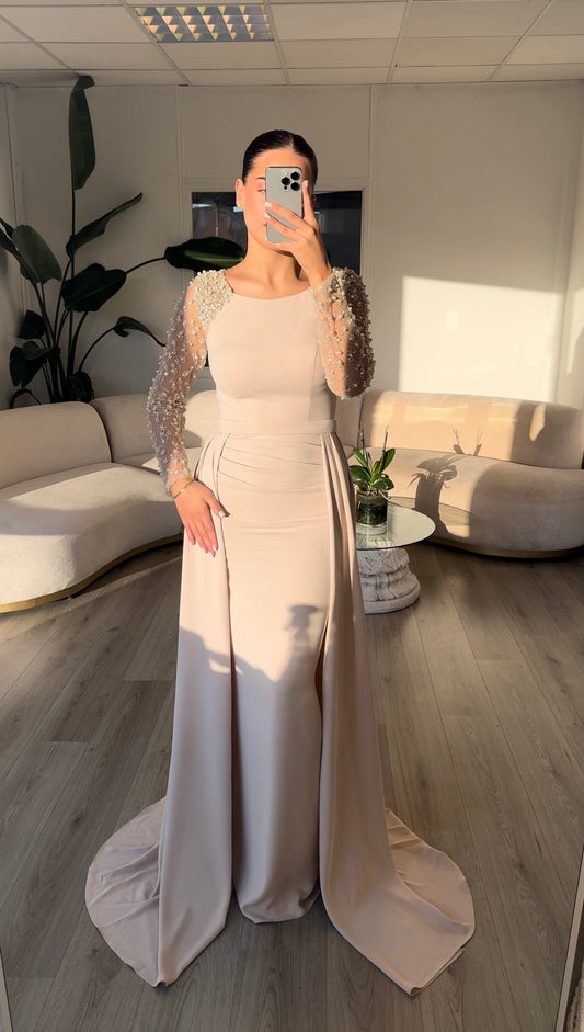 The Eliza dress beige