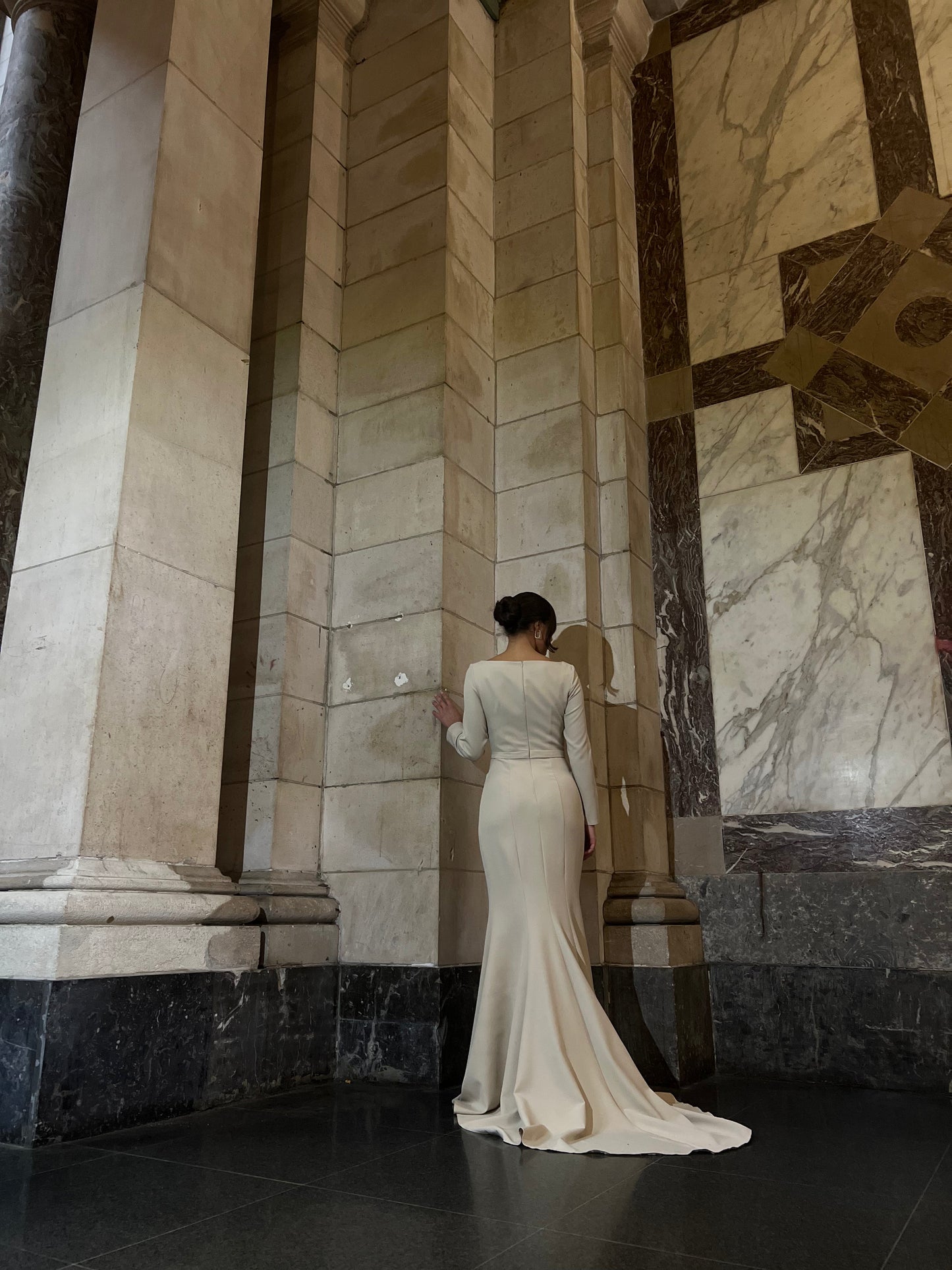 The Hafsa dress beige