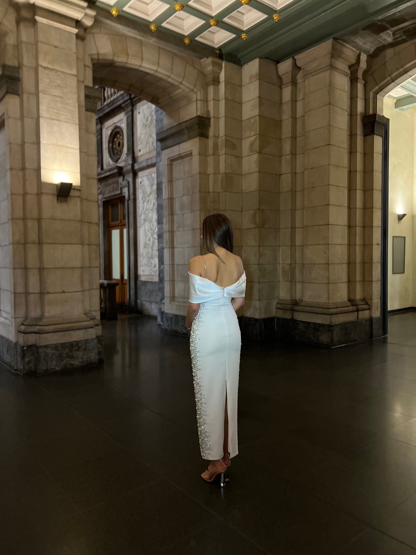 The Meral dress white