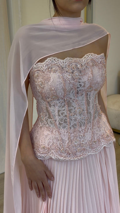 The Arya dress soft pink