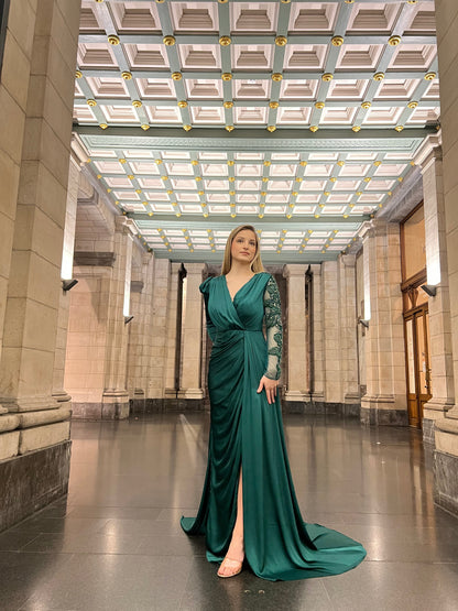 The Lina dress green