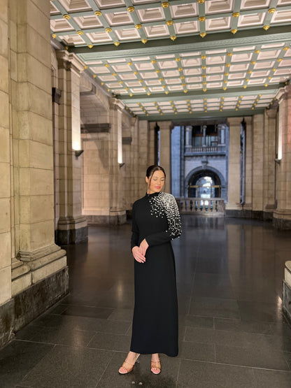 The Imani dress black