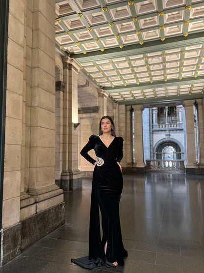 The Ilayda dress black