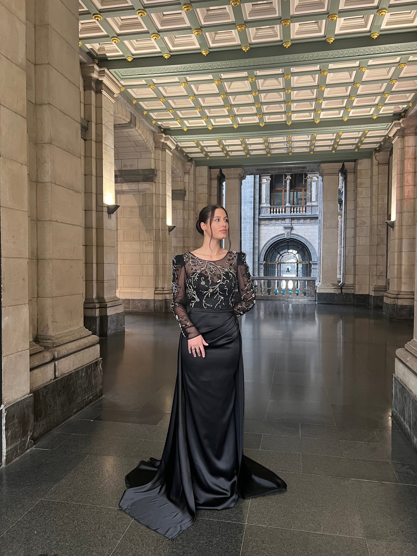 The Asena dress black