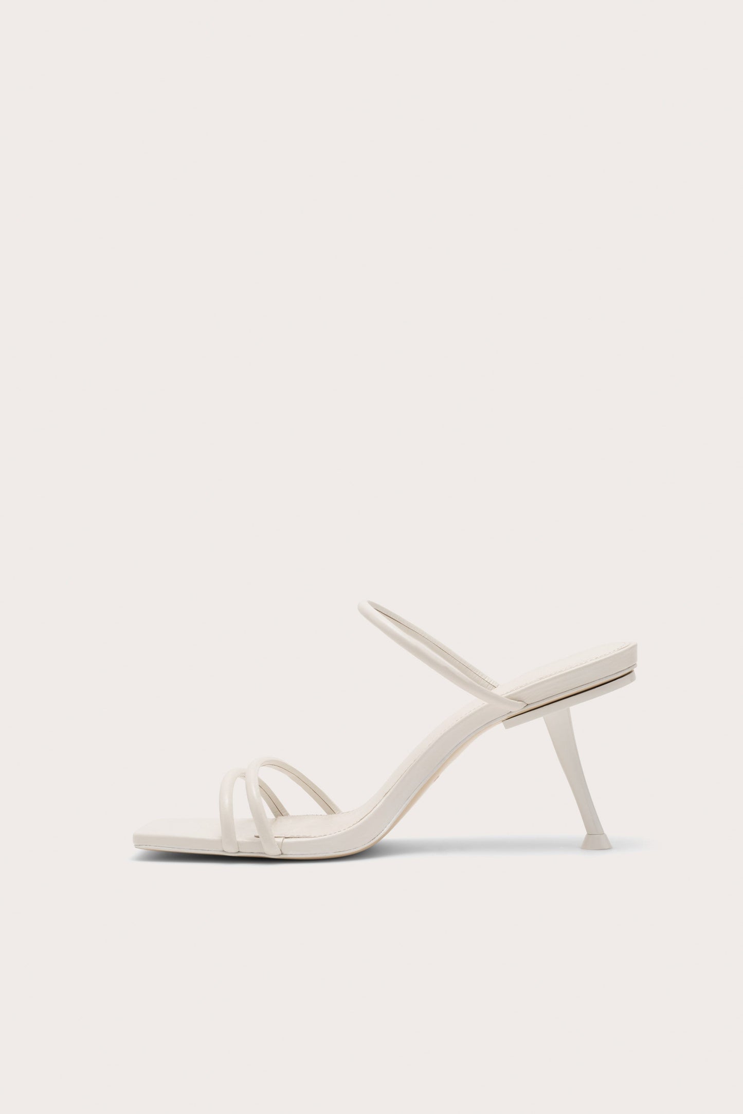 LYDIA SANDAL - ANTIQUE WHITE