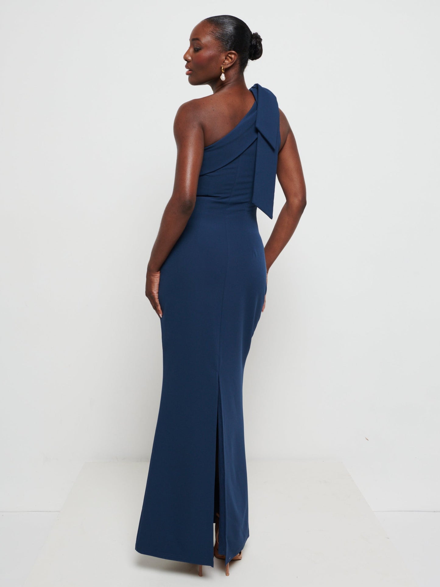 Nevaeh One Shoulder Crepe Maxi Bridesmaid Dress - Navy