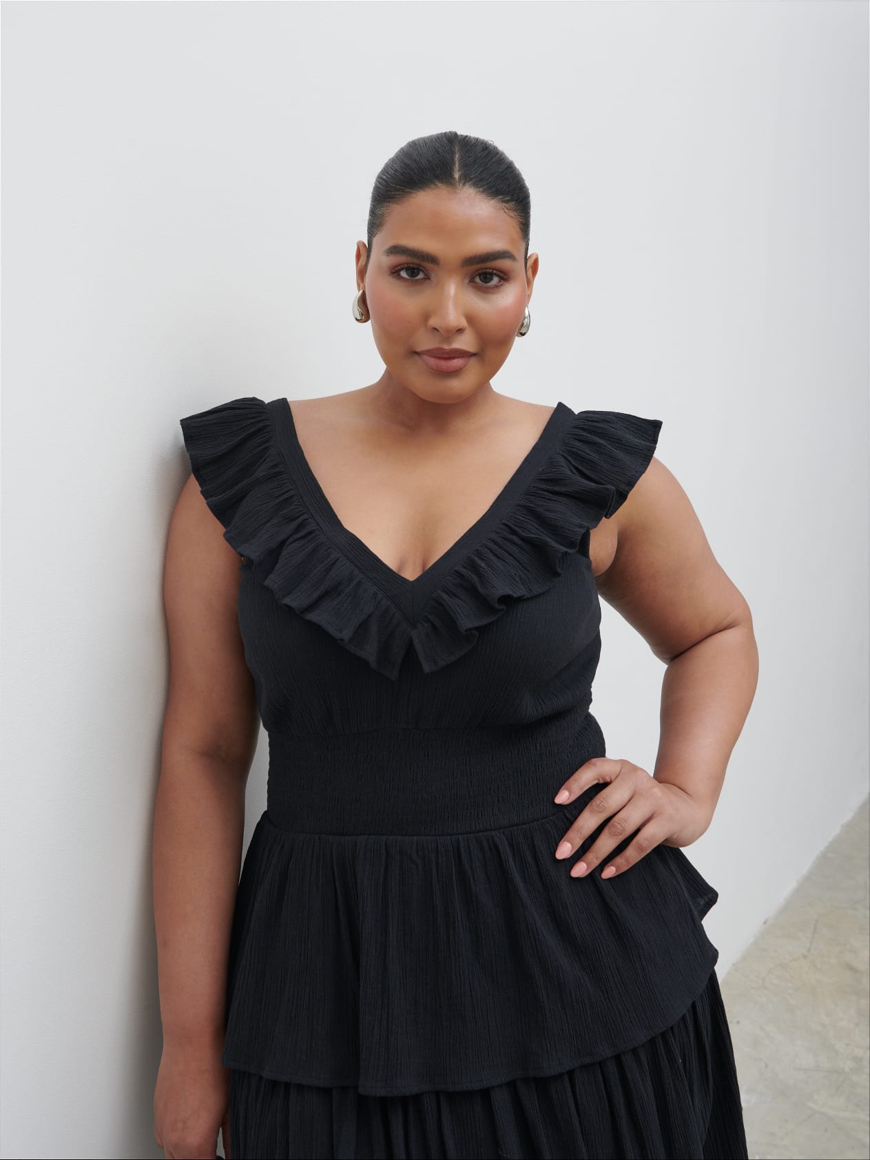 Opal Ruffle Midaxi Dress Curve - Black