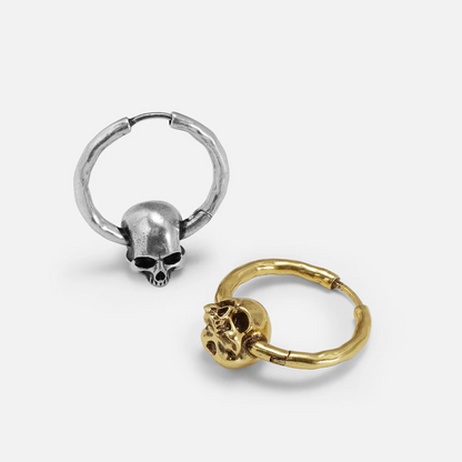 BRAVE SKULL EARRINGS