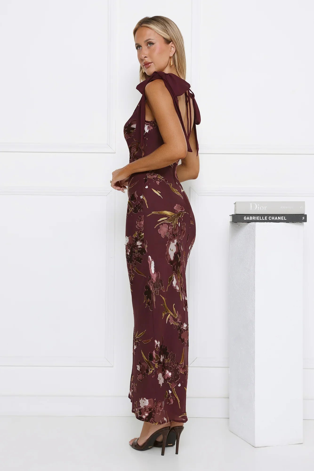 Catch The Vibe Maxi Dress Burgundy