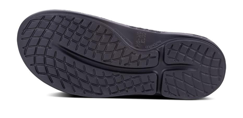 OOcloog | Black